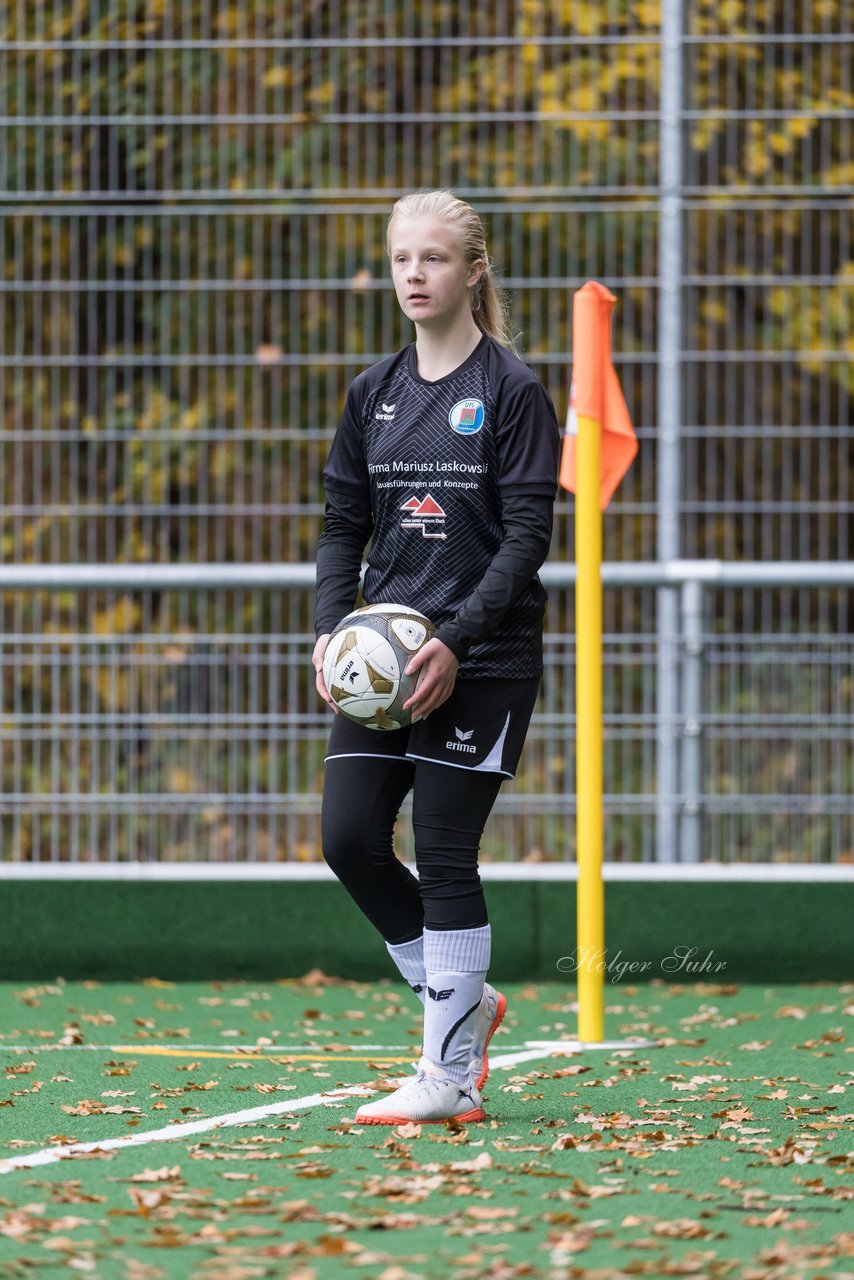 Bild 135 - wCJ VfL Pinneberg - Eimsbuettler TV : Ergebnis: 0:3